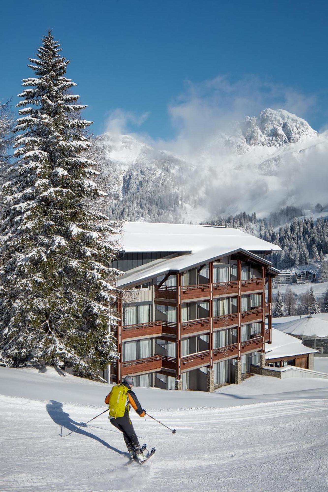 Hotel Wulfenia 4S - Adults Only Sonnenalpe Nassfeld Exterior foto