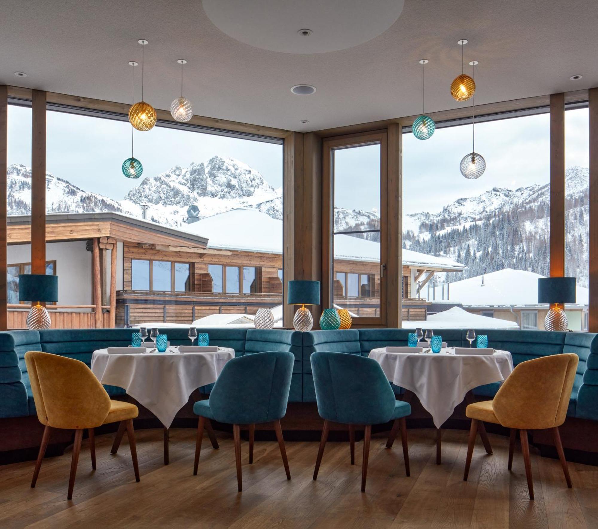 Hotel Wulfenia 4S - Adults Only Sonnenalpe Nassfeld Exterior foto
