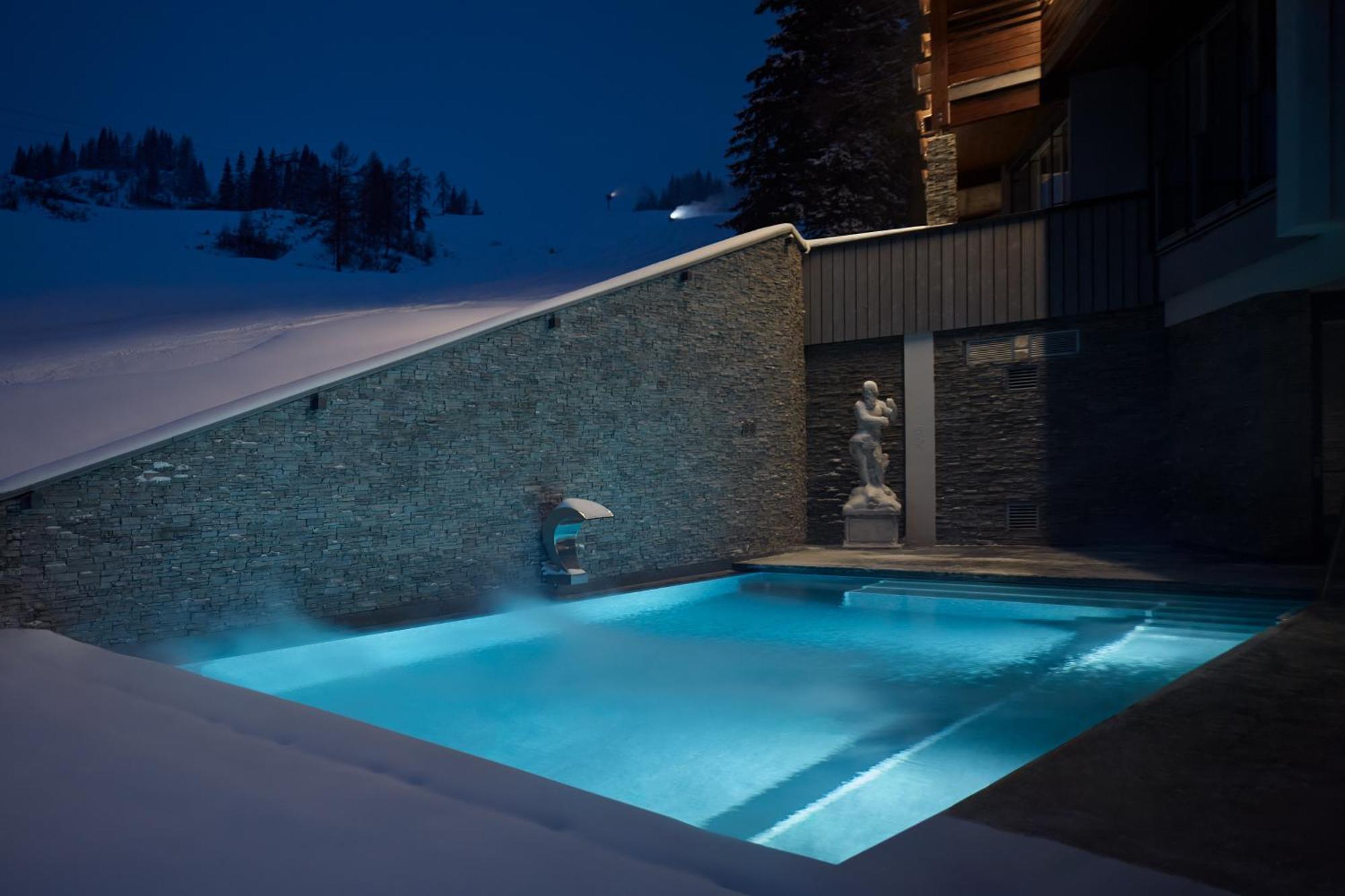 Hotel Wulfenia 4S - Adults Only Sonnenalpe Nassfeld Exterior foto