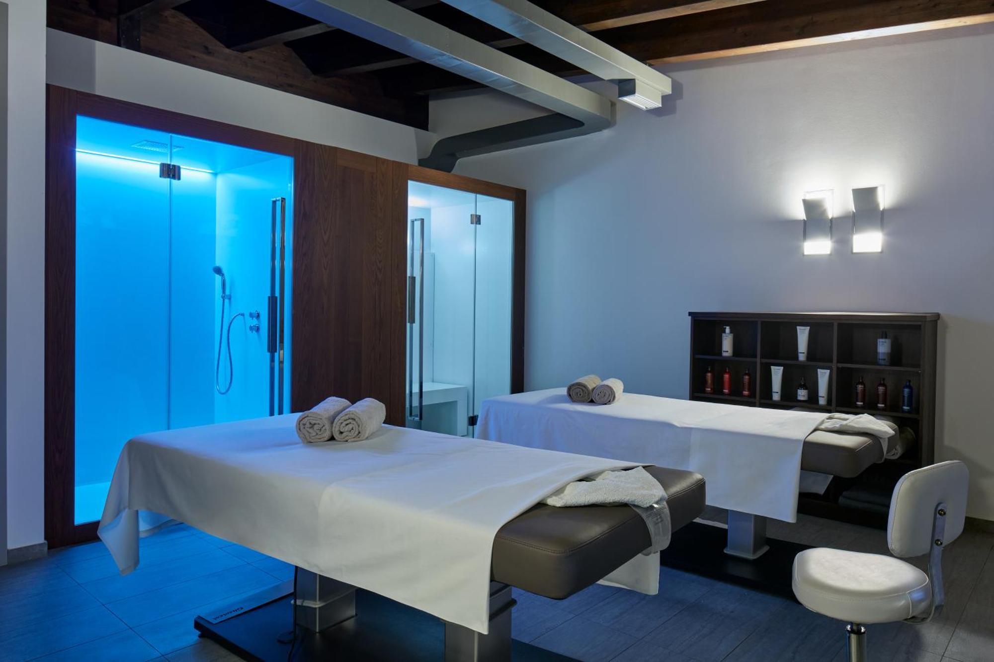 Hotel Wulfenia 4S - Adults Only Sonnenalpe Nassfeld Exterior foto