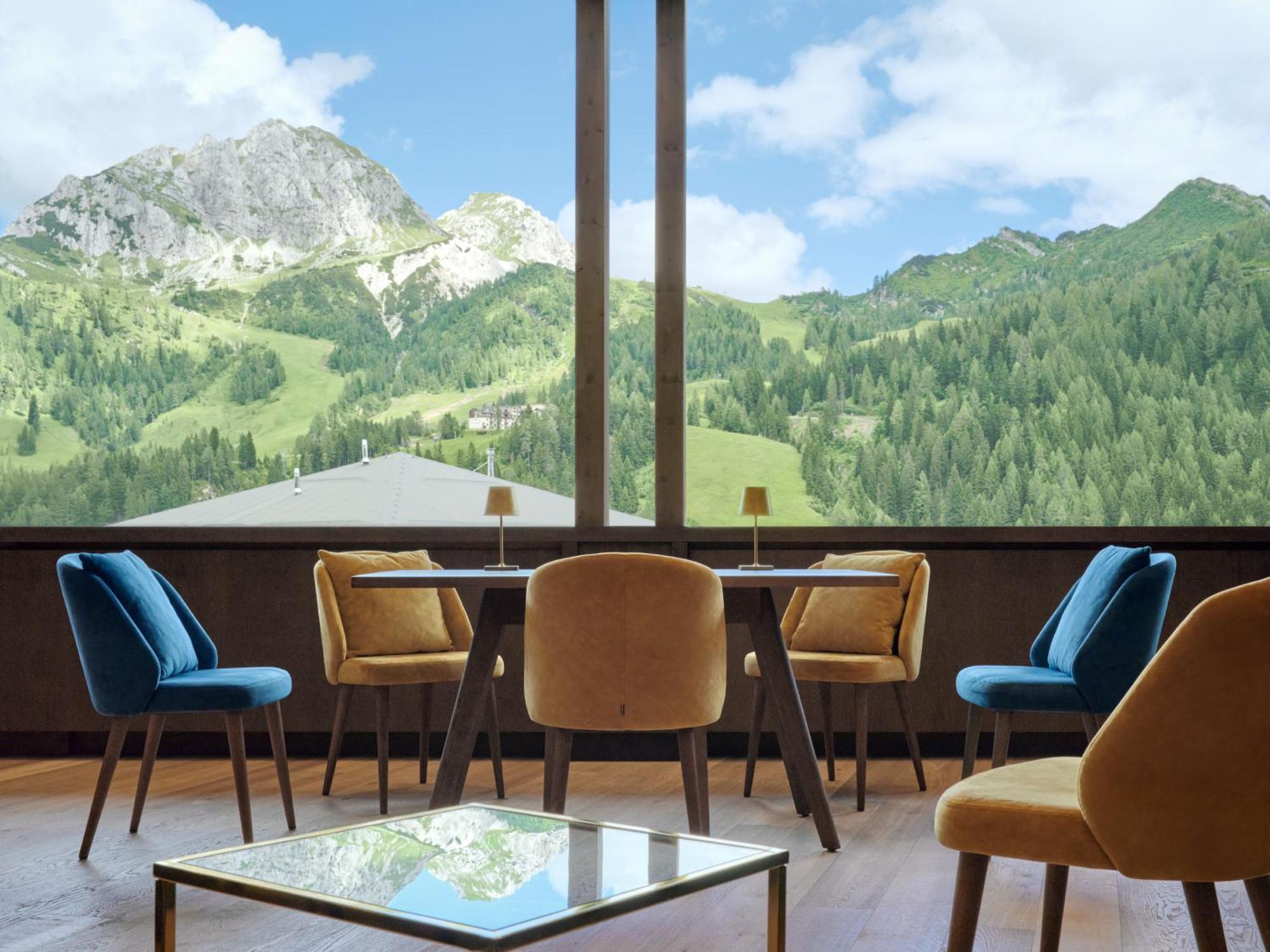 Hotel Wulfenia 4S - Adults Only Sonnenalpe Nassfeld Exterior foto